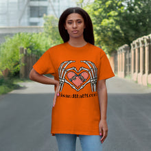 Carica l&#39;immagine nel visualizzatore di Gallery, T-Shirt Love Skate Unisex Thisandthat21.com Style
